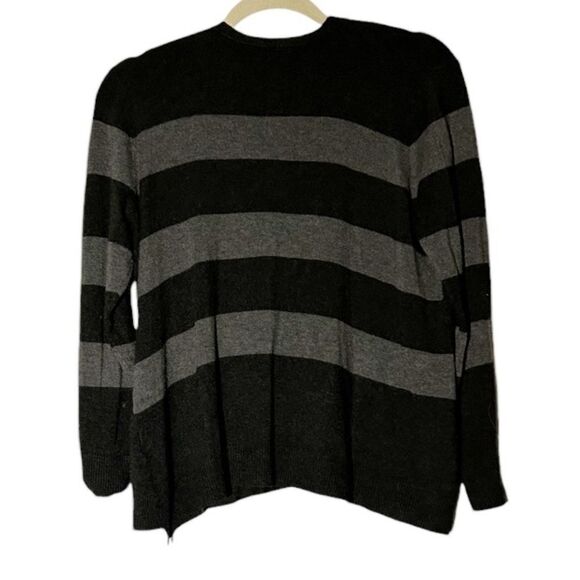 Eileen Fisher Gray Striped V-Neck Cardigan Sweater Size Small MSRP 278.00 - Picture 4 of 12